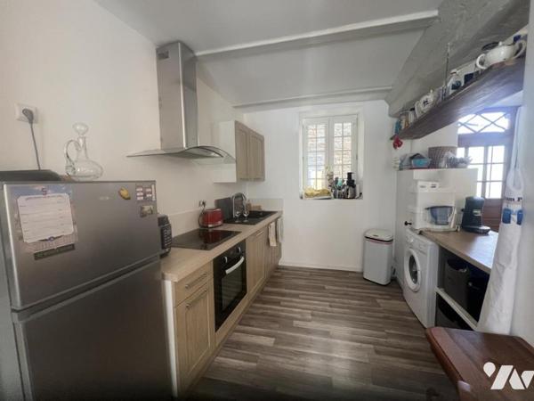 LA FERTE MACE, maison de ville 3ch avec cour