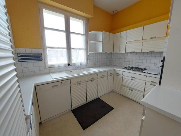 Maison 7 pièces de 218 m² à Laval