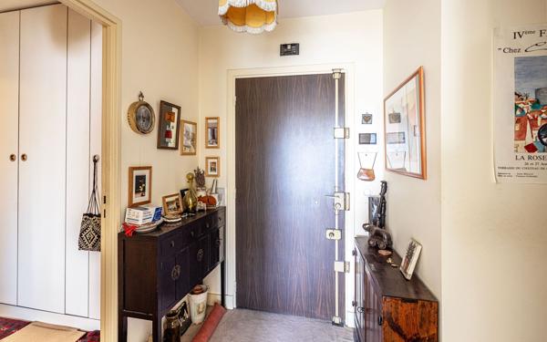 Appartement à vendre    2 pièces • 50,04 m2 Paris 13