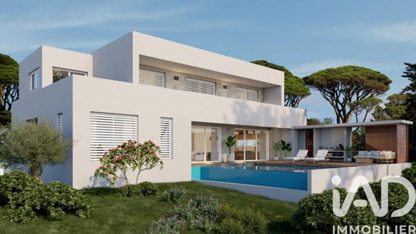 Maison à vendre 9 pièces 328,4 m² Castelnau-le-Lez