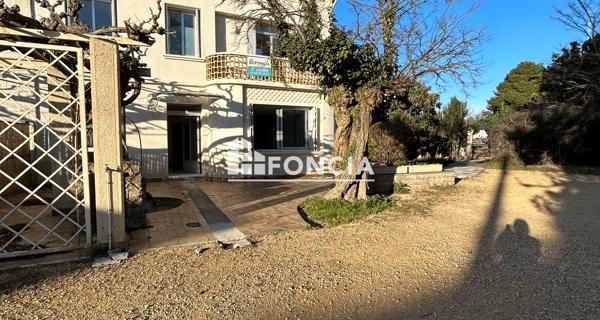 Location Appartement 4 pièces 131.83 m² - Mondragon 84430