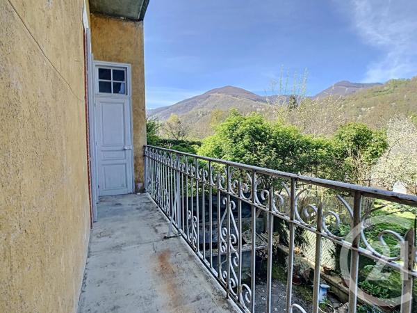 Immeuble à vendre  460 m 2   CASTILLON EN COUSERANS  - 09