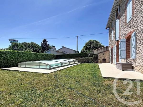 Maison à vendre  5 pièces - 185 m 2   LA TOUR DU CRIEU  - 09