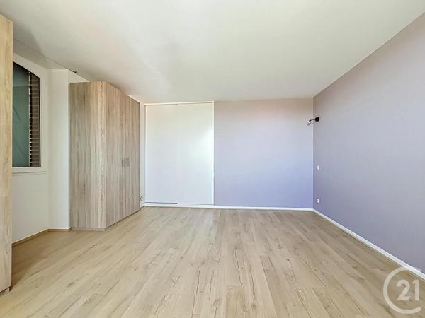 Maison à vendre  5 pièces - 185 m 2   LA TOUR DU CRIEU  - 09