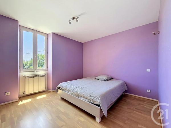 Maison à vendre  5 pièces - 185 m 2   LA TOUR DU CRIEU  - 09