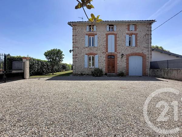 Maison à vendre  5 pièces - 185 m 2   LA TOUR DU CRIEU  - 09