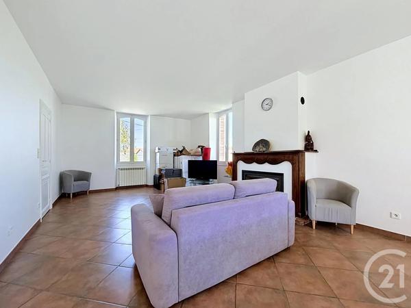 Maison à vendre  5 pièces - 185 m 2   LA TOUR DU CRIEU  - 09