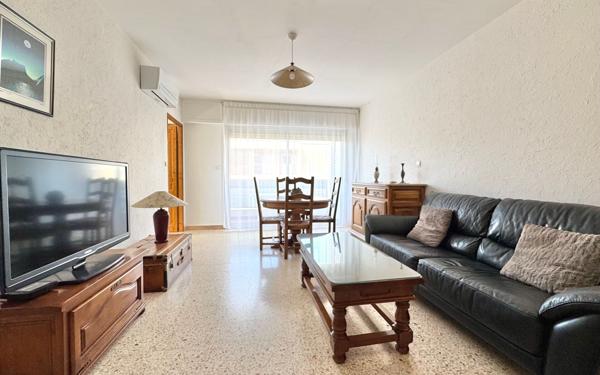 Appartement à vendre    4 pièces • 86,78 m2 Marseille 10
