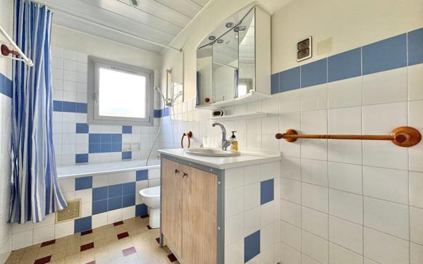 Appartement à vendre    4 pièces • 86,78 m2 Marseille 10