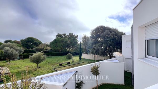 À VENDRE APPARTEMENT TYPE 4 83m² BALCON - À 100M DE LA MER - LES MINIMES - PARKINGS