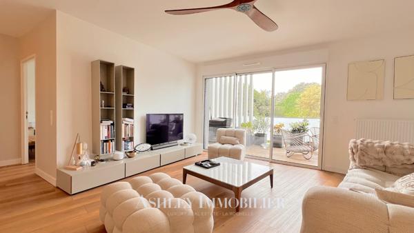 À VENDRE APPARTEMENT TYPE 4 83m² BALCON - À 100M DE LA MER - LES MINIMES - PARKINGS