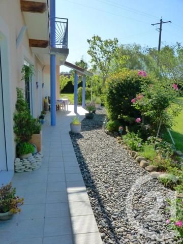 Maison à vendre  6 pièces - 146,31 m 2   CAPVERN  - 65