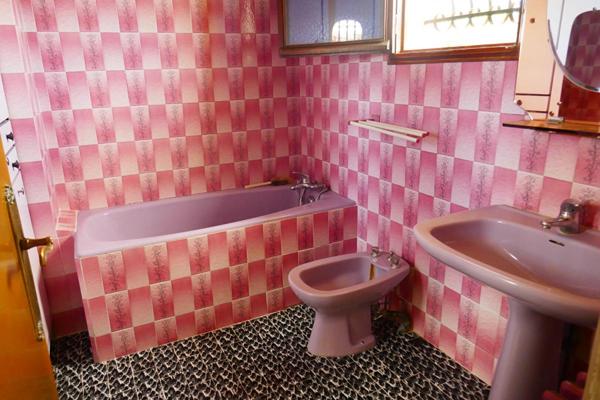 Maison avec garage et dépendance Fort potentiel travaux à prévoir