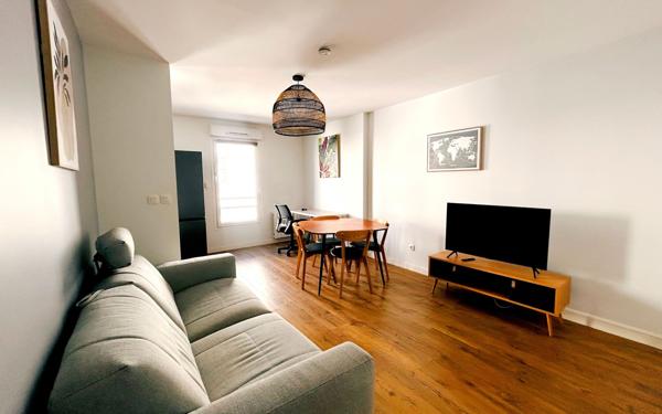 Appartement à louer    2 pièces • 40,79 m2 Lyon 3