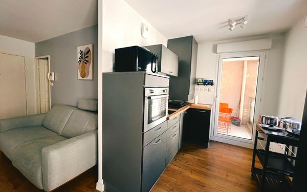 Appartement à louer    2 pièces • 40,79 m2 Lyon 3