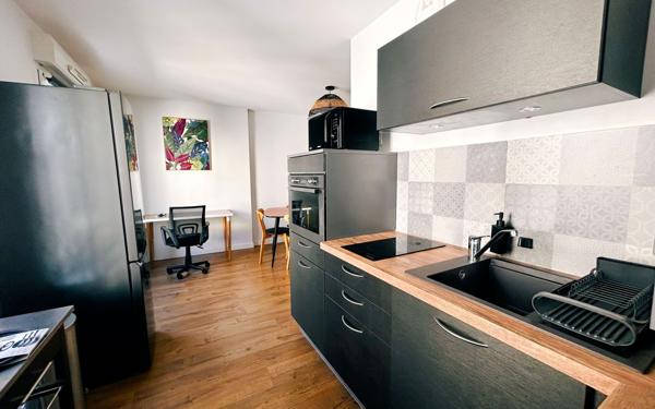 Appartement à louer    2 pièces • 40,79 m2 Lyon 3