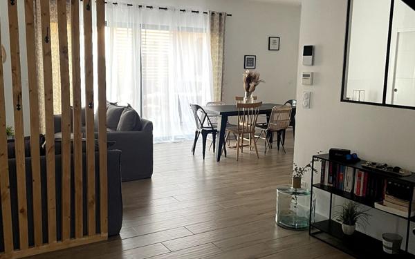 Maison à vendre    5 pièces •  Bellegarde