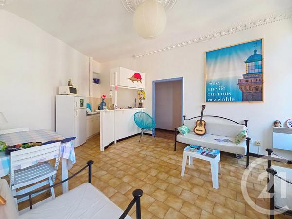 Appartement T3 à vendre  3 pièces - 52 m 2   SETE  - 34