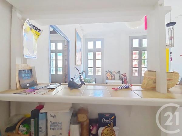 Appartement T3 à vendre  3 pièces - 52 m 2   SETE  - 34