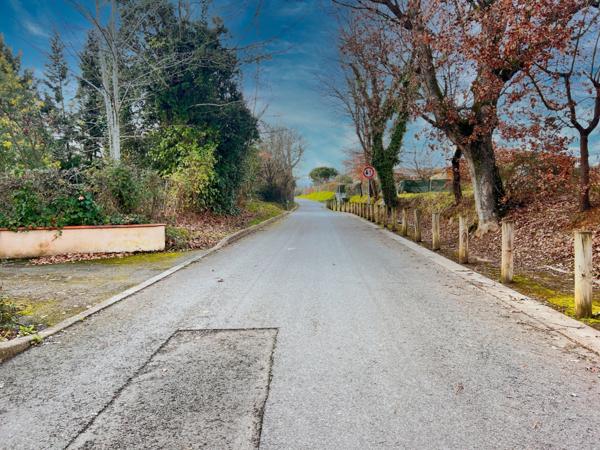 TERRAIN PLAT VIABILISÉ – 1 470 m² – MIRANDE