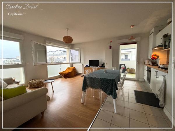 Dpt Gironde (33), à vendre VILLENAVE D'ORNON apt T3 avec terrasse et deux places de parking