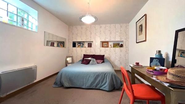 QUIMPER (29) - Appartement duplex type 5 de 173 m² habitable - Garage de 106 m²