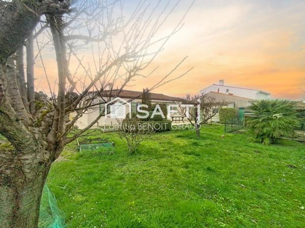 Maison plain-pied trois chambres avec jardin
