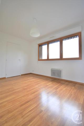 Appartement T4 à vendre  4 pièces - 74,19 m2 NOYAL CHATILLON SUR SEICHE - 35