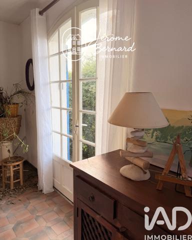 Maison à vendre 6 pièces 161 m² Saint-Barthélemy-d'Anjou