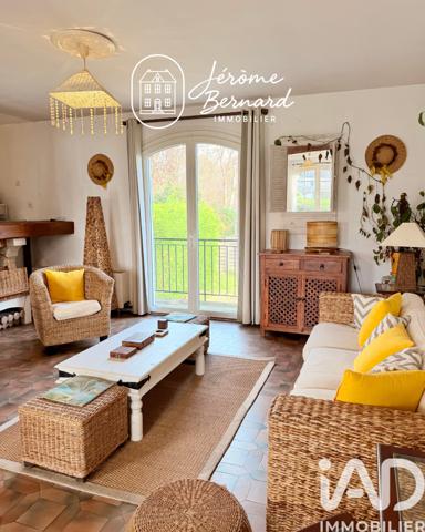 Maison à vendre 6 pièces 161 m² Saint-Barthélemy-d'Anjou