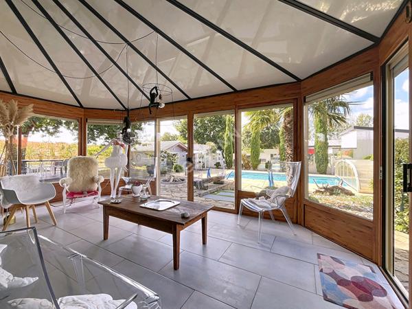 Maison à vendre 7 pièces - Montaigu Vendée
