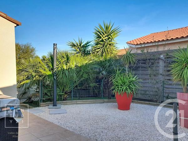 Maison à vendre  8 pièces - 79 m 2   PIA  - 66