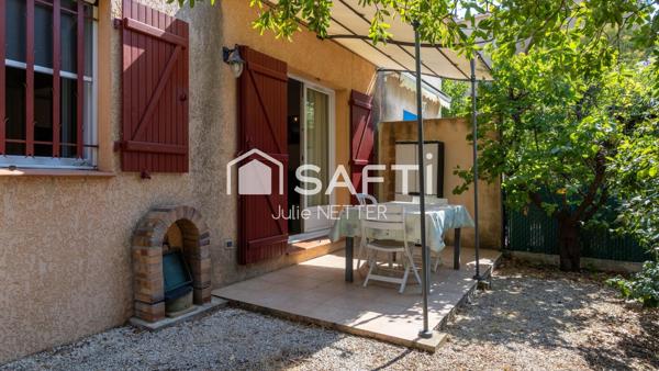 Maison 4 pièces tout à pied avec jardinet, car-port, résidence sécurisée
