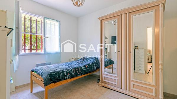 Maison 4 pièces tout à pied avec jardinet, car-port, résidence sécurisée