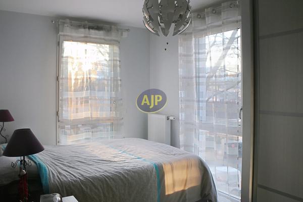 Vente appartement Vitry Sur Seine : 325 000 € - AJP Delon Immobilier Pernet