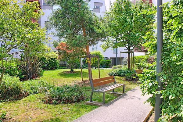 Vente appartement Vitry Sur Seine : 325 000 € - AJP Delon Immobilier Pernet