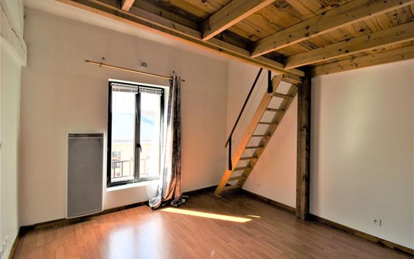 Appartement à louer    2 pièces •  Bellegarde