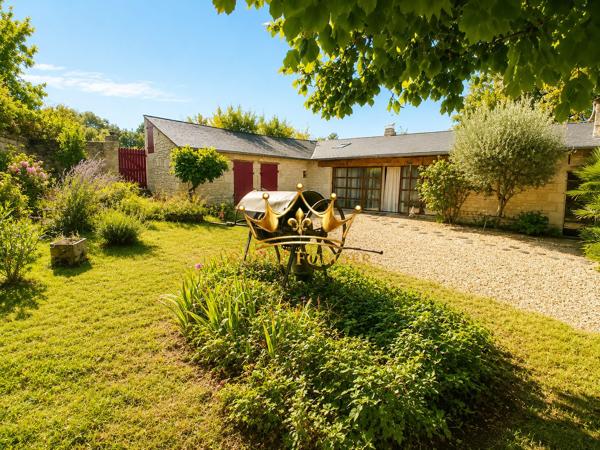 VUE SUR LA CAMPAGNE, sans vis à vis dans un hameau