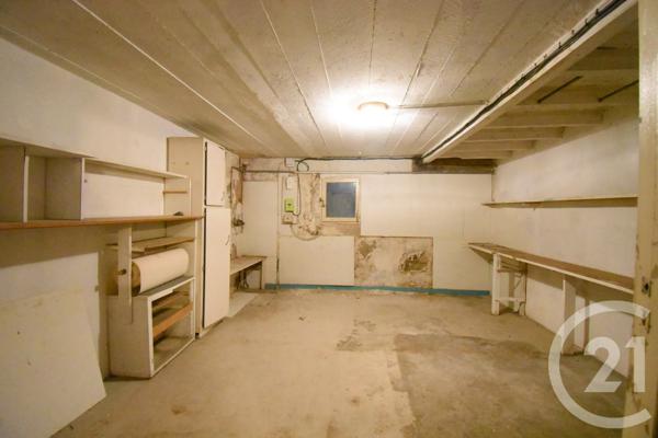 Maison à vendre  4 pièces - 89,50 m 2   VICHY  - 03