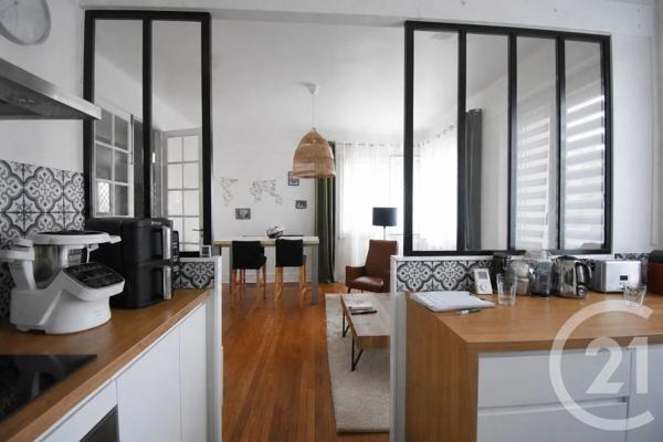 Maison à vendre  4 pièces - 89,50 m 2   VICHY  - 03