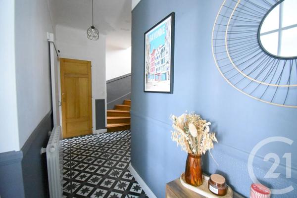 Maison à vendre  4 pièces - 89,50 m 2   VICHY  - 03