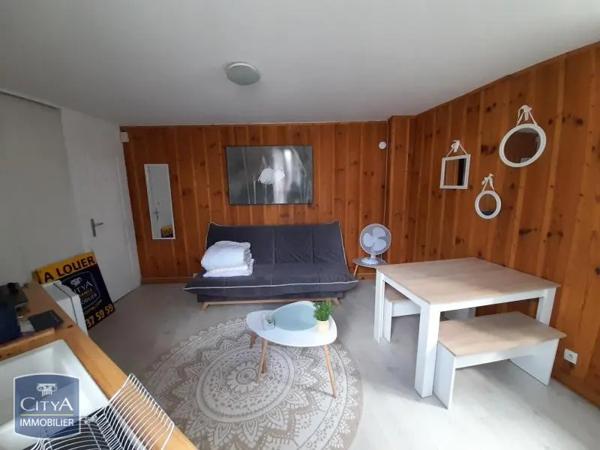 Appartement à louer 1 pièce 15.8m² Angoulême (16000)