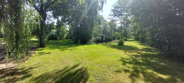 Maison PIRÉ-CHANCÉ 9 pièces 250 m²  sur 2 hectares au pied du bourg