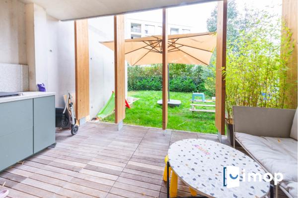 T4 avec jardin privatif en étage élevé + parking