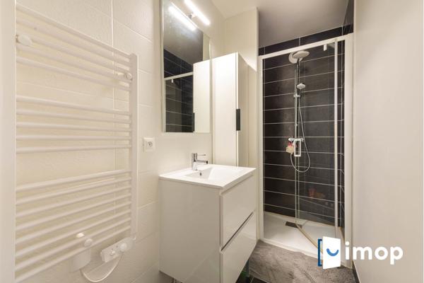 T4 avec jardin privatif en étage élevé + parking