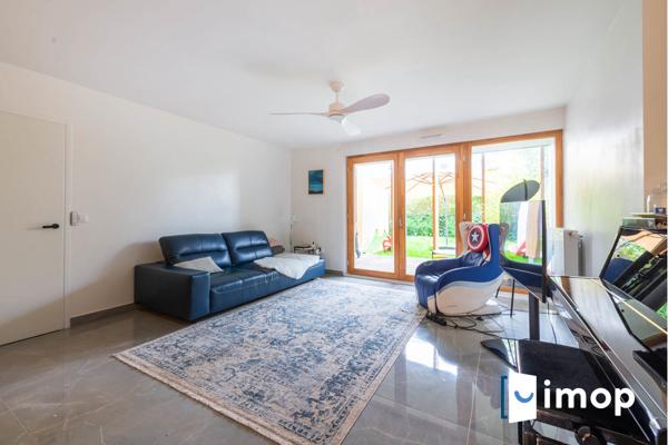 T4 avec jardin privatif en étage élevé + parking