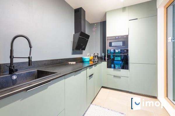 T4 avec jardin privatif en étage élevé + parking