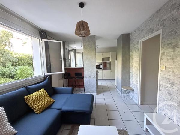 Appartement T2 à vendre  2 pièces - 44 m 2   ST ETIENNE  - 42