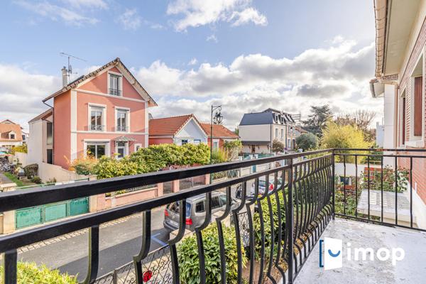 Maison sur 3 niveaux proche gare