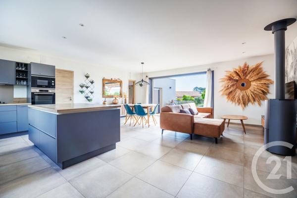 Maison à vendre  4 pièces - 100 m2 LECCI - 201